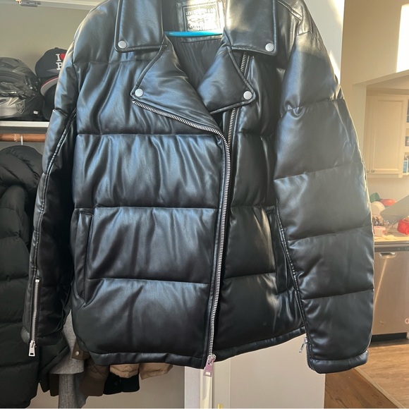 Levi's Faux Leather Moto Puffer Jacket (black) - Picture 3 of 9
